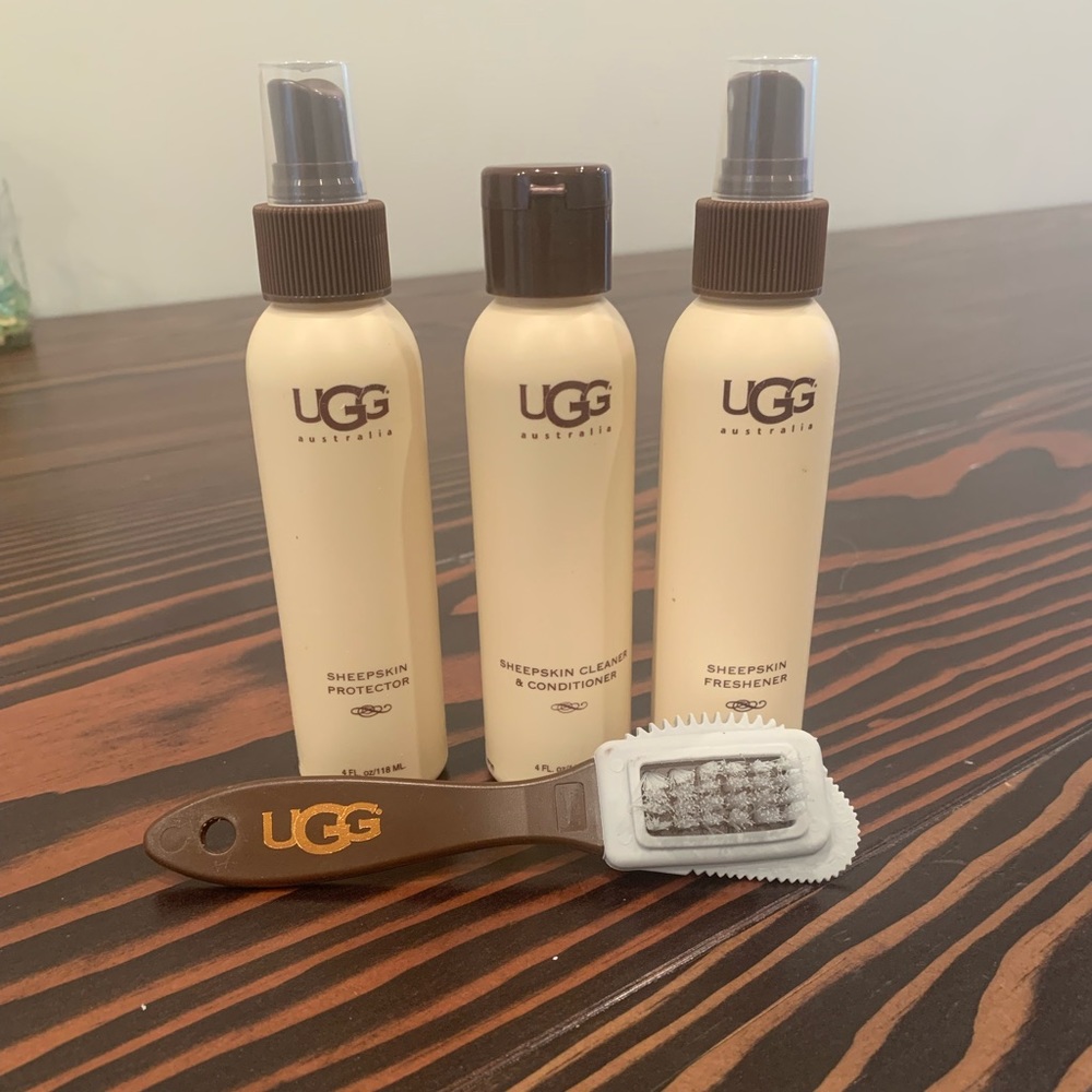 Ugg Sheepskin Care Kit
